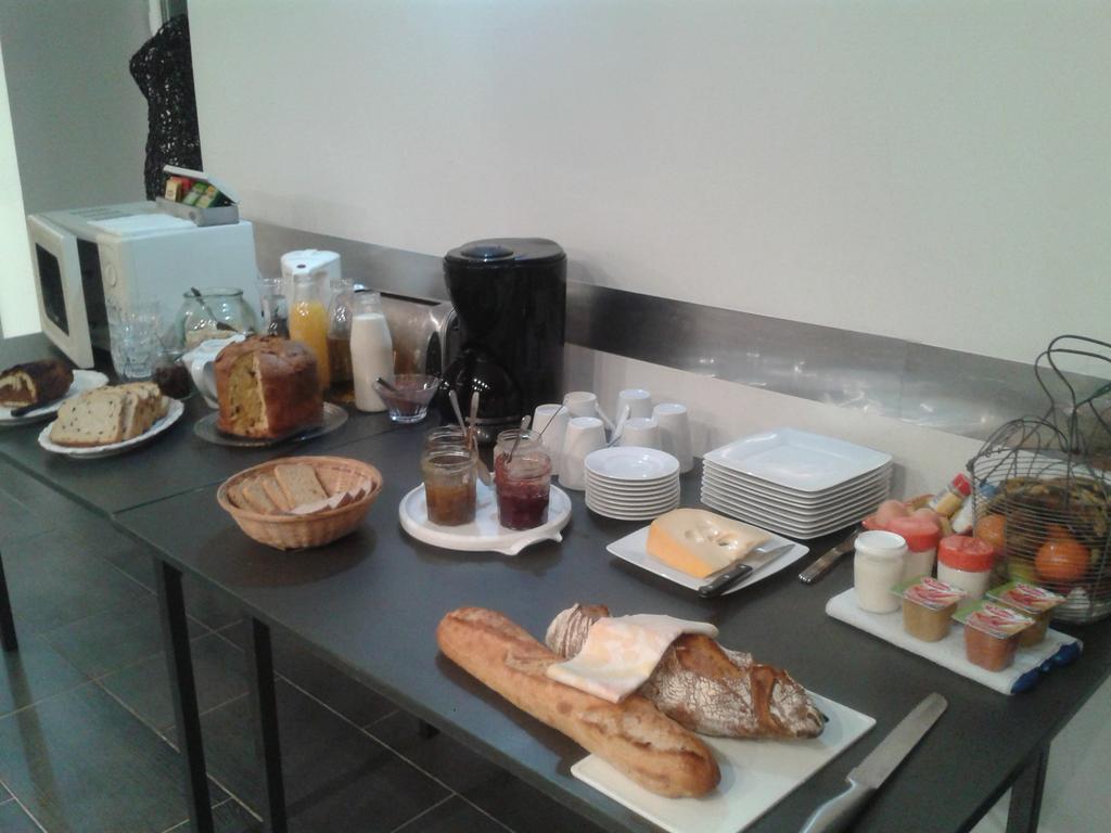 La Jumeliere Laval Nord Bed & Breakfast Changé Екстериор снимка